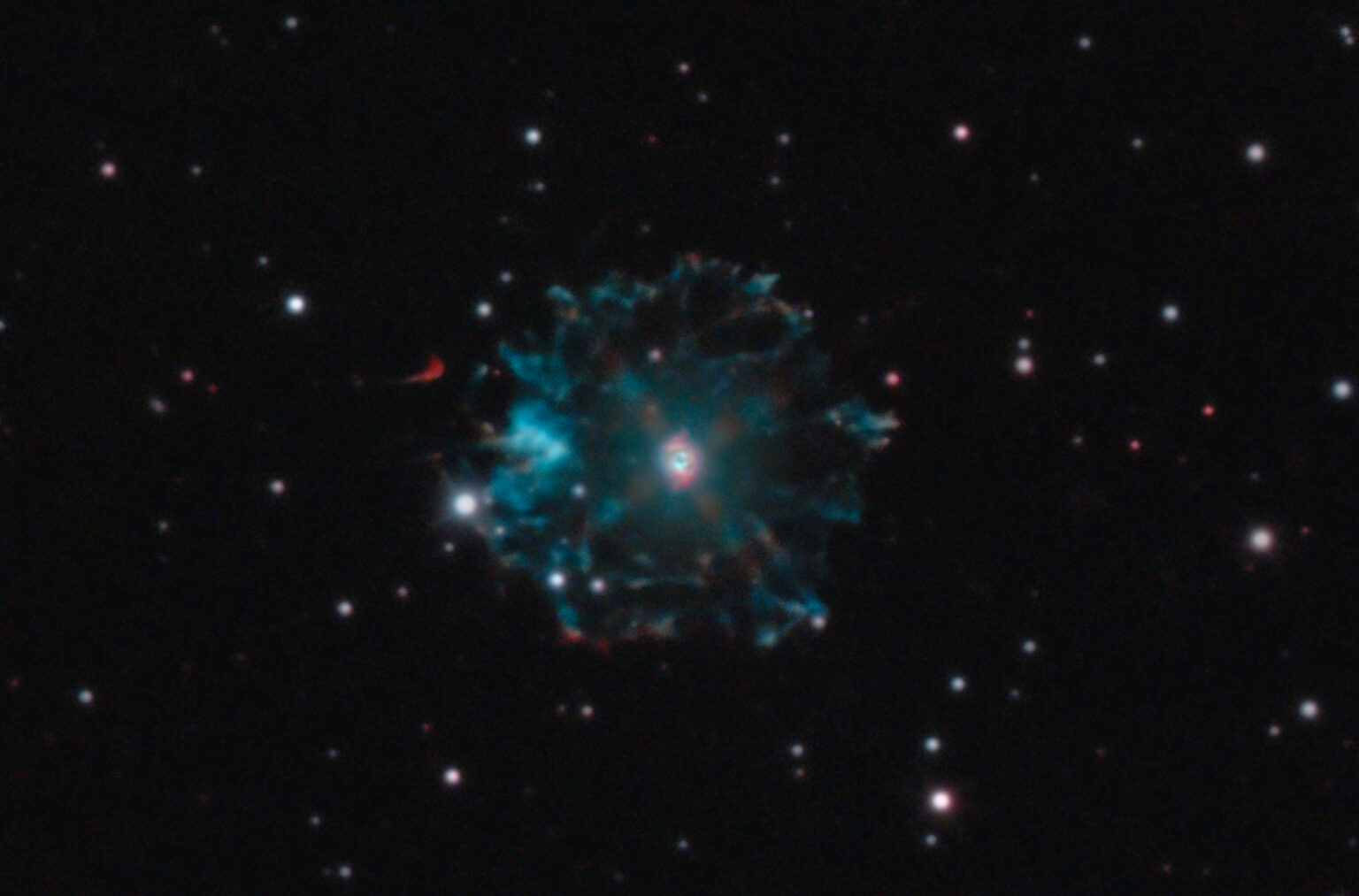 Astrofotografia HDR sulla nebulosa Occhio di Gatto NGC 6543 Luca
