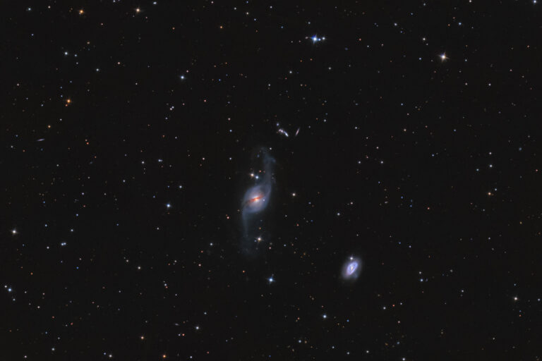 Galassia NGC 3718 e NGC 3729 fotografate in LRGB con telescopio newton da 300mm zwo asi 294mm sky watcher f3 eq8r-pro astrofotografia deep sky periodo galassie Astrofotografia sulle galassie NGC 3718 e NGC 3729